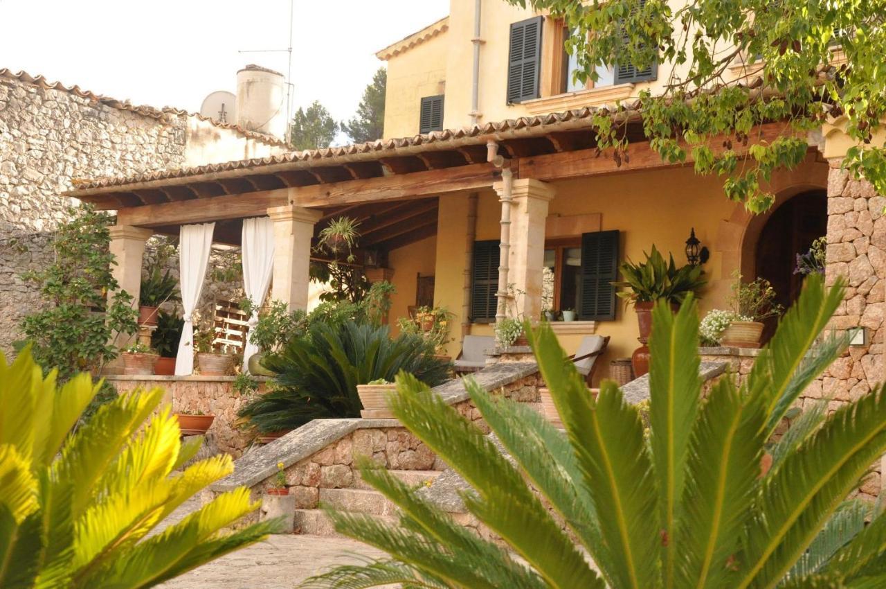Montaura Villa Mancor del Valle Bagian luar foto