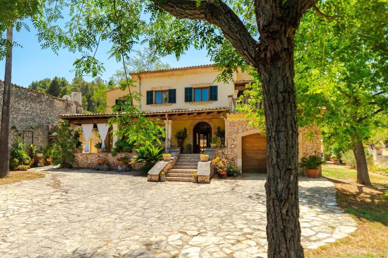 Montaura Villa Mancor del Valle Bagian luar foto