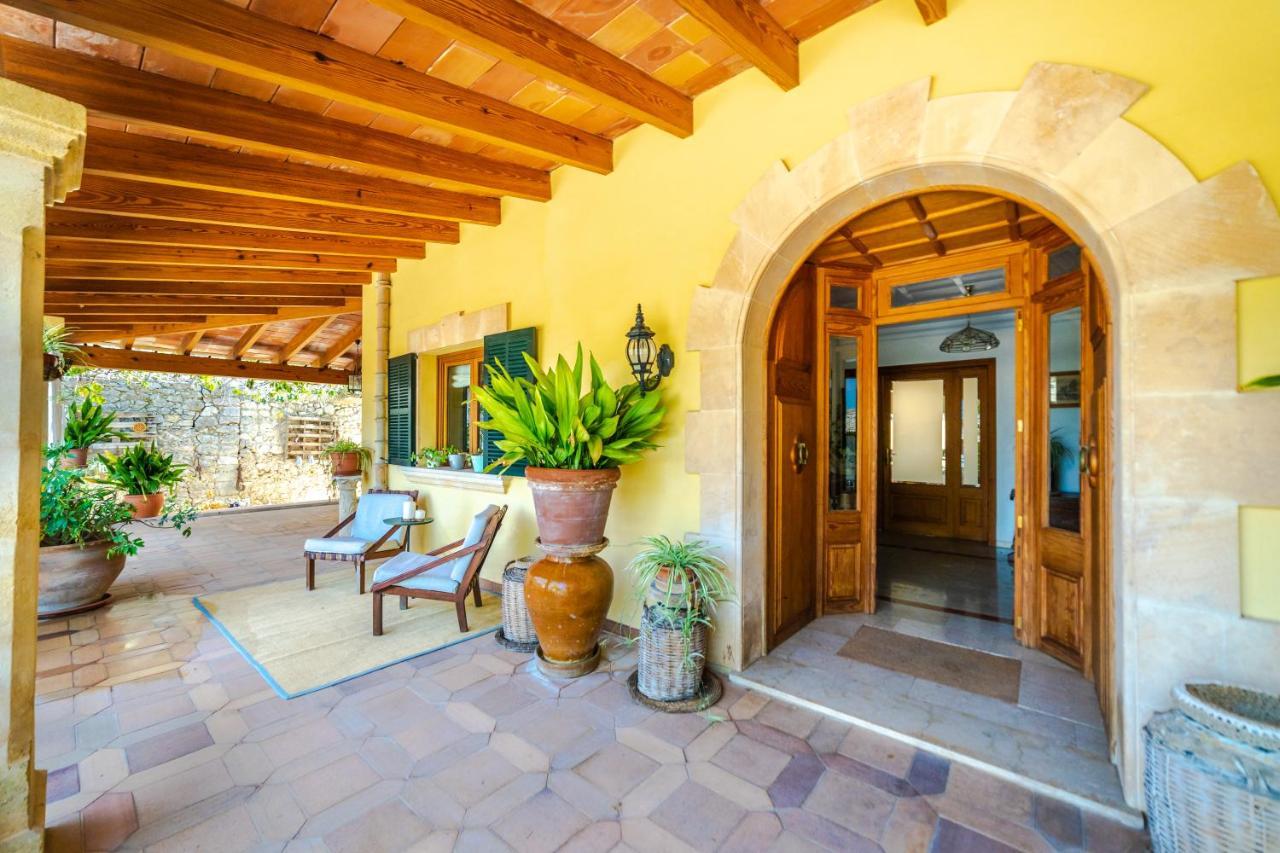 Montaura Villa Mancor del Valle Bagian luar foto